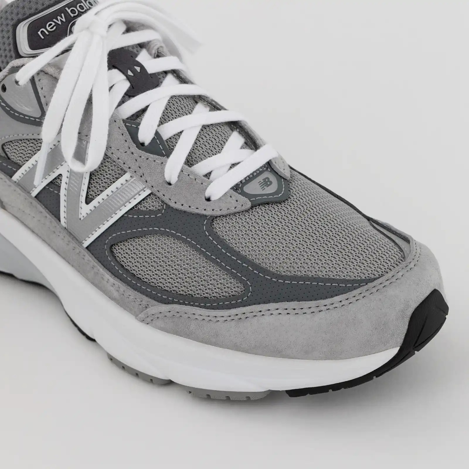 New Balance 990v6 Grey White, view