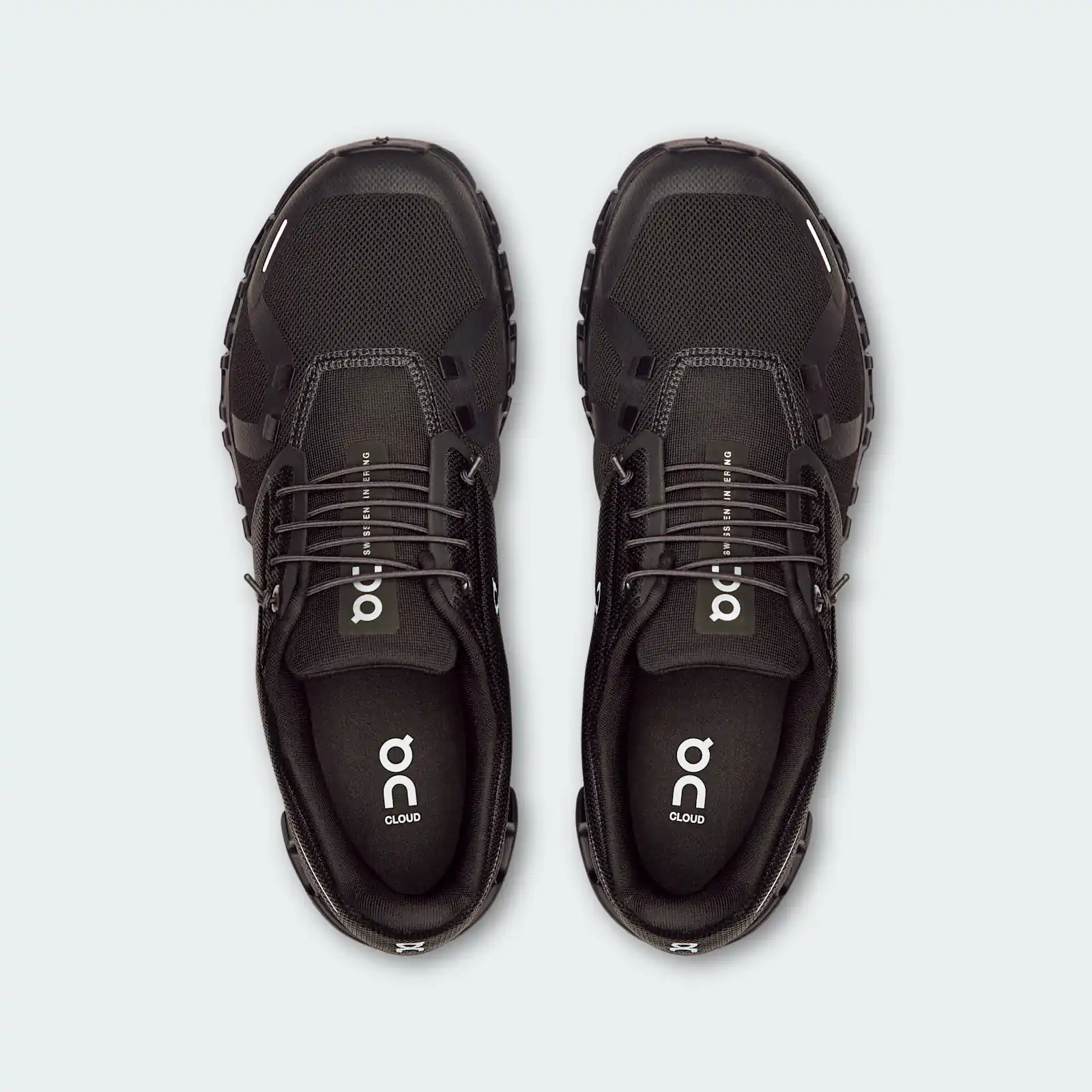 On Cloud 6 Black Black, top