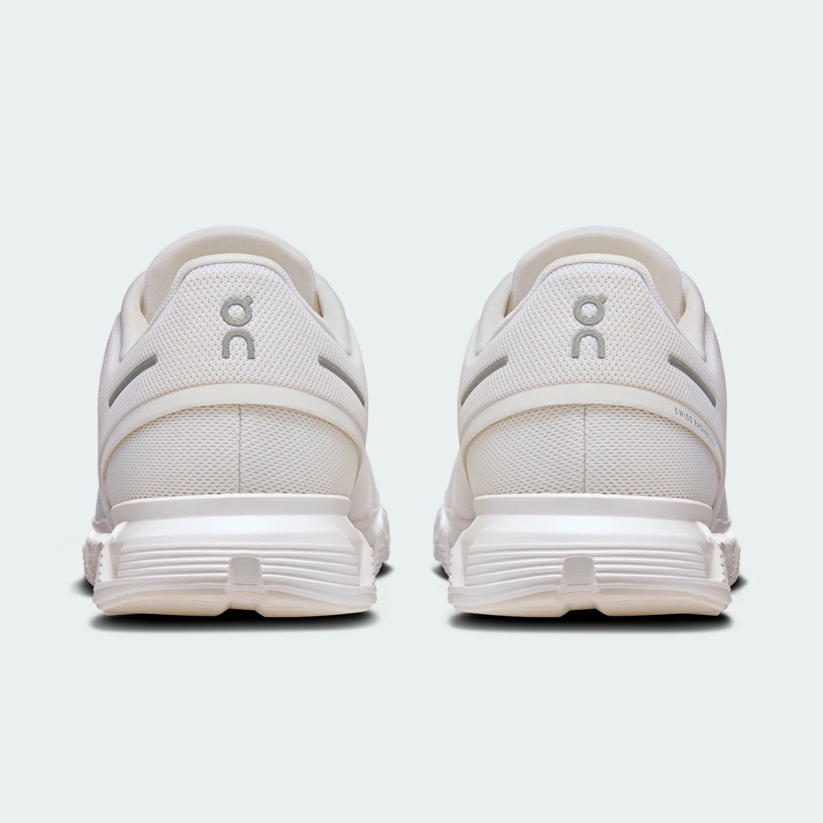 On Cloud 6 White White, back