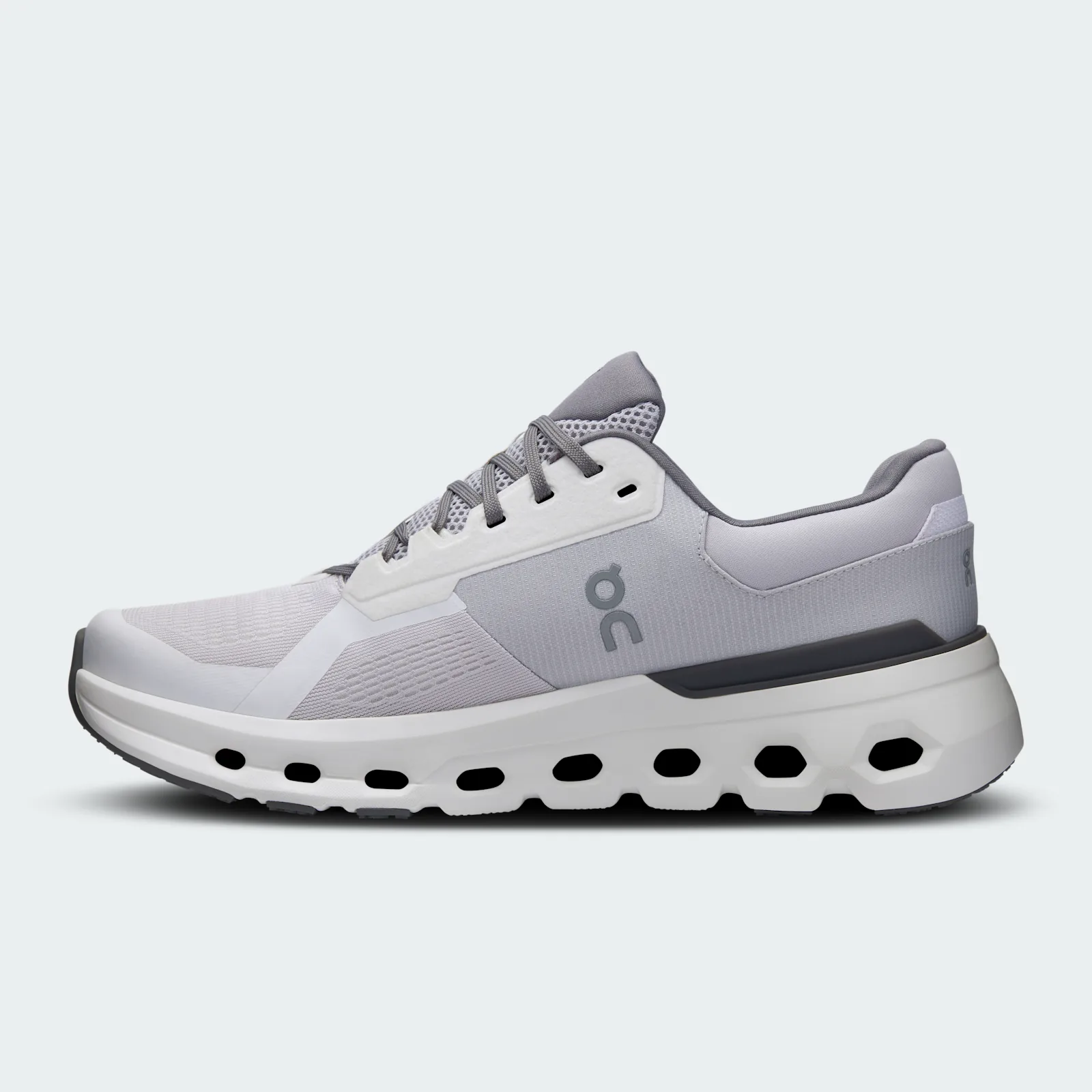 On Cloudrunner 2 Frost White, medial