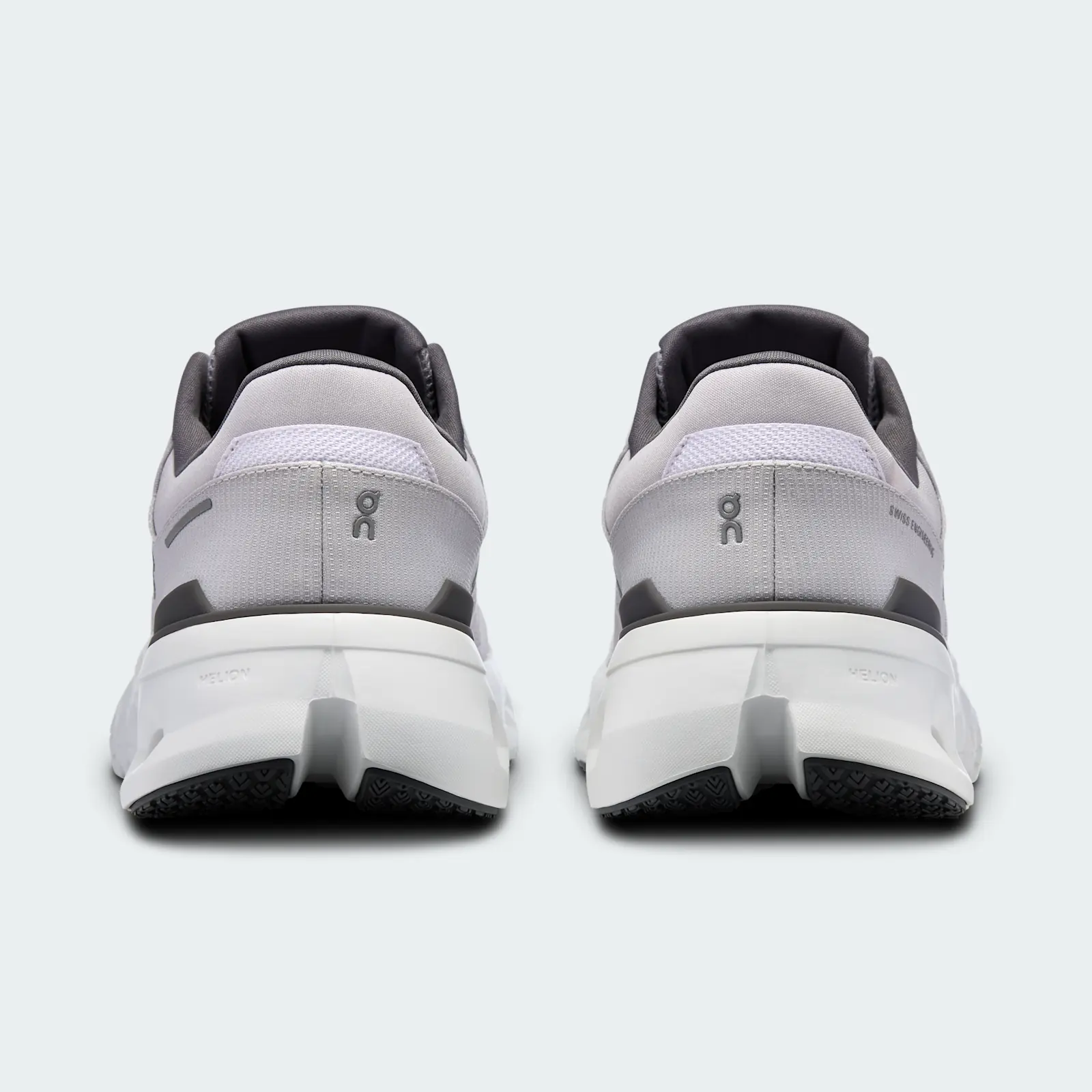 On Cloudrunner 2 Frost White, back
