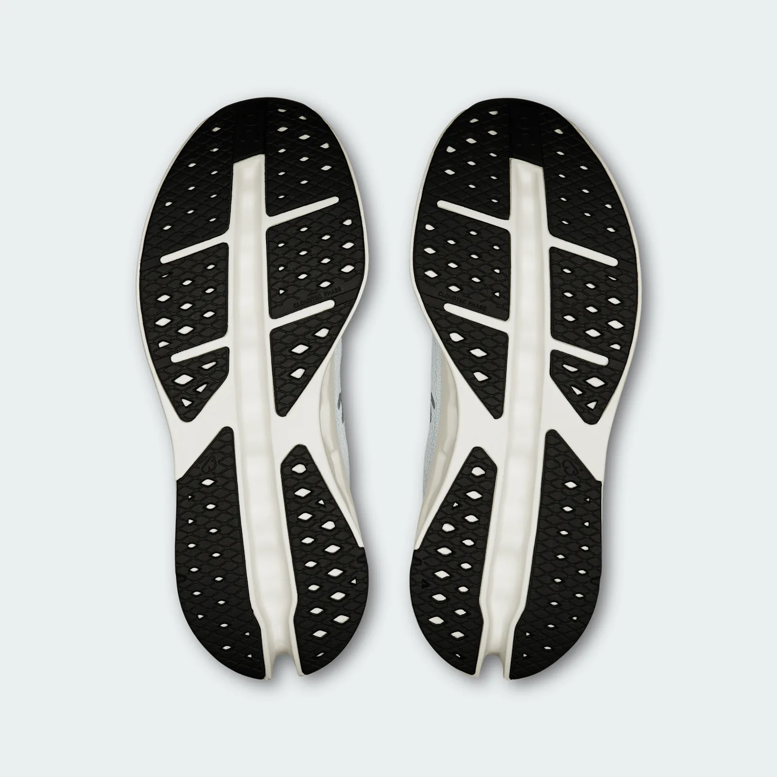 On Cloudsurfer Max Women's White White, sole