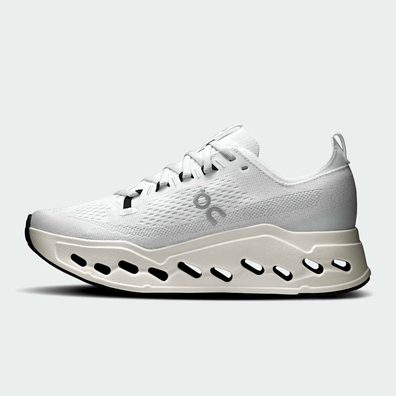 On Cloudsurfer Max Women's White White, medial