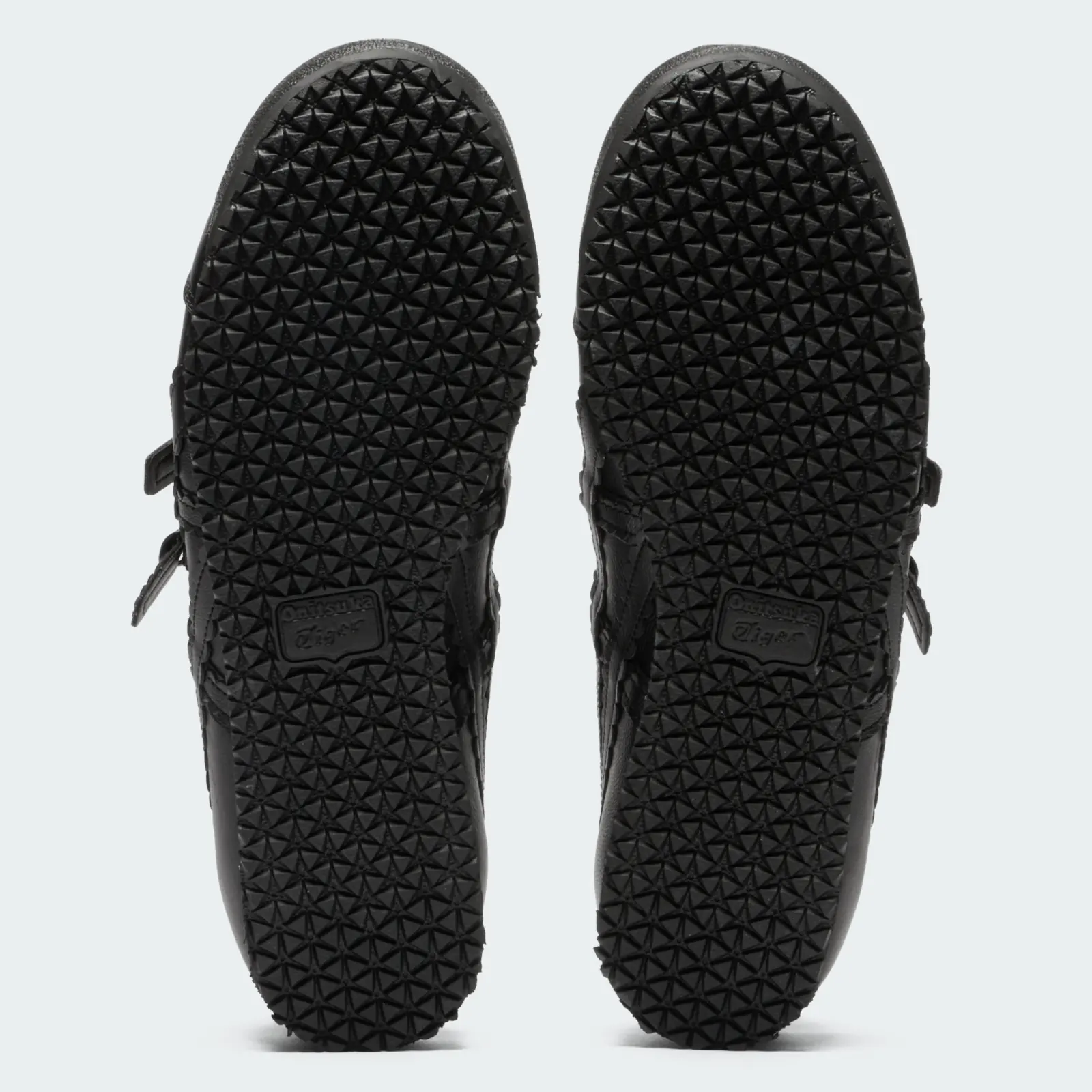 Onitsuka Tiger Mexico 66 TGRS Black/Black, sole