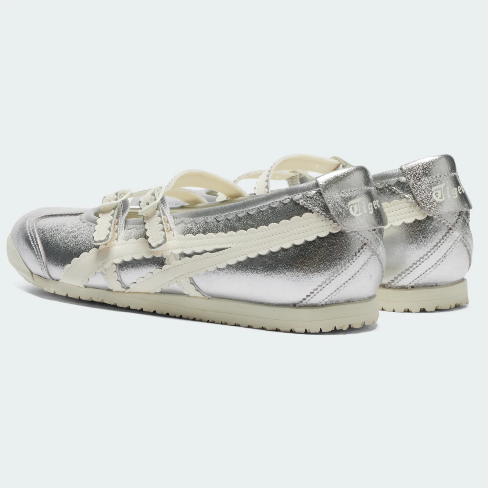 Onitsuka Tiger Mexico 66 TGRS Pure Silver/White, angle